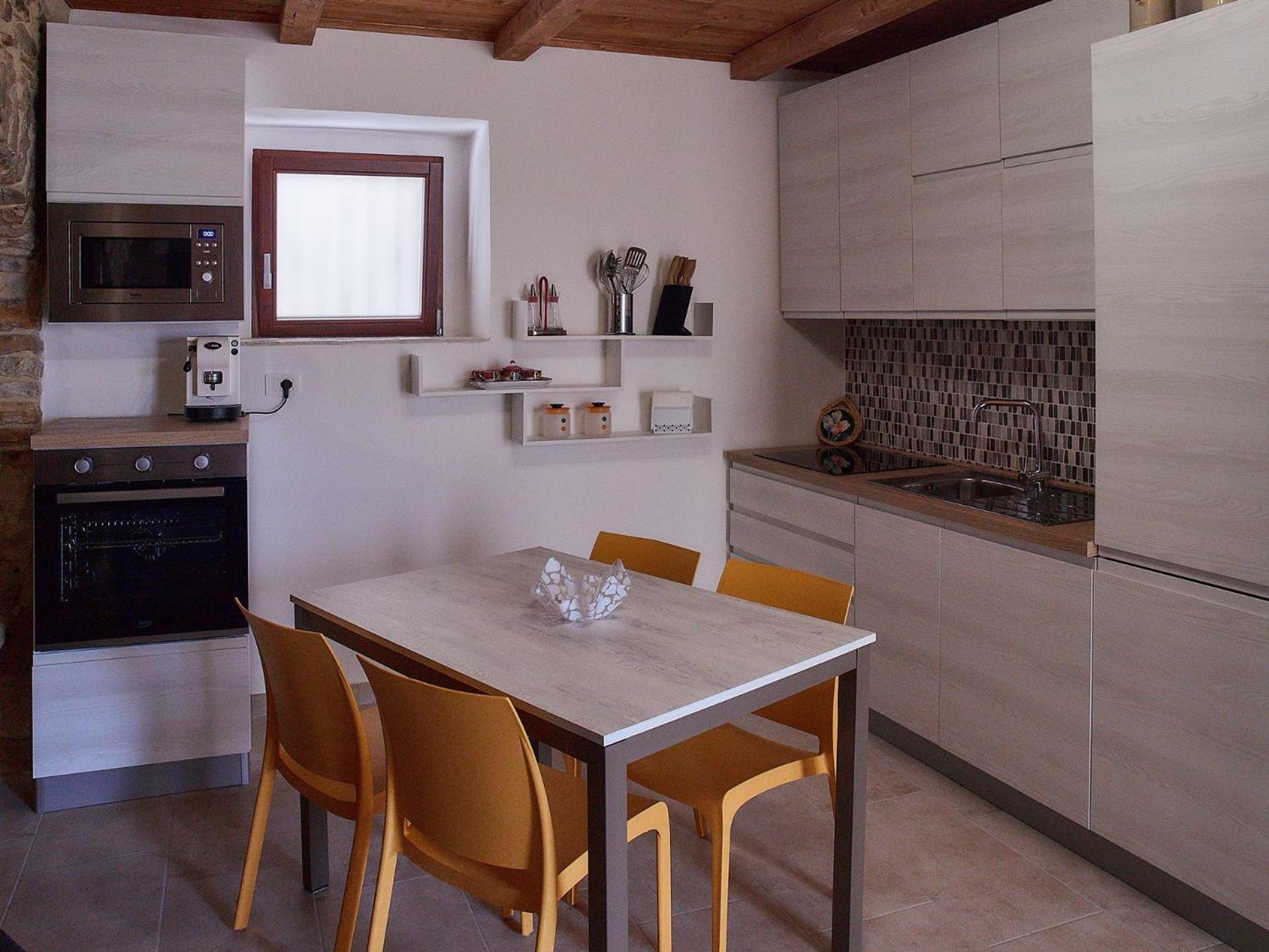 Il Cortiletto Del Borgo Bed and Breakfast Pietra Montecorvino Exteriör bild